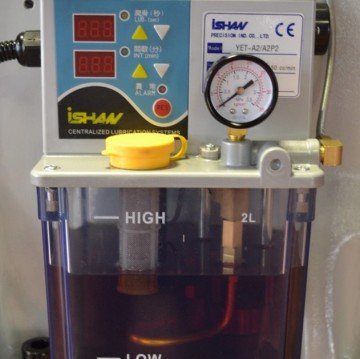 Foreman DF550A Dik Freze Tezgahı